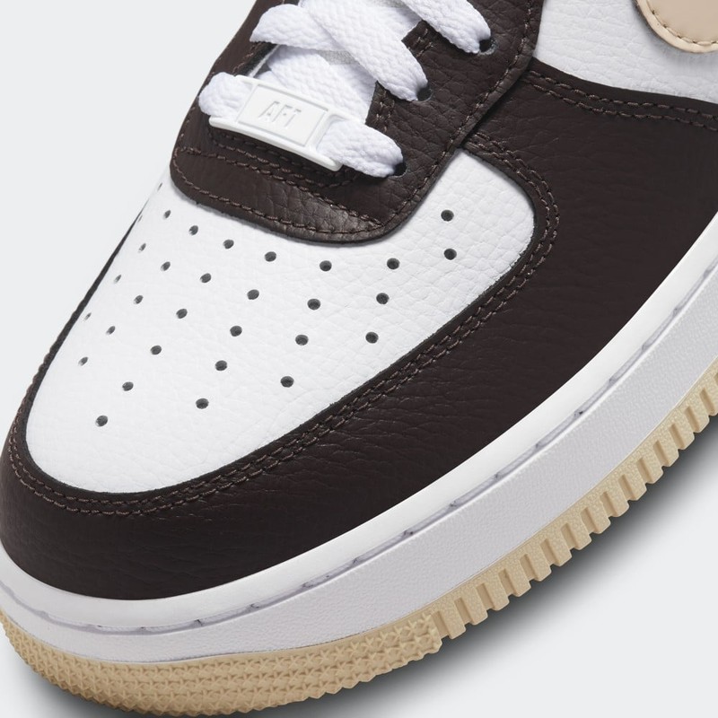 Black and tan hotsell nike air force 1